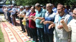 Bursa'da 600 Yıldır Bir Araya Gelen Köylüler, Topluca Yağmur Duasına Çıkıyor