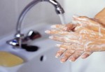 Elleri sık yıkamak hastalıktan koruyor