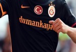 Galatasaray sponsoru Dumankaya ile yollarını ayırdı.