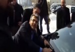 HDP'li vekil Bakanın önünü kesmek istedi