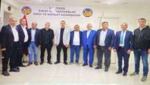 Nejat Kar "A" takımını tanıtarak seçim çalışmalarına start verdi