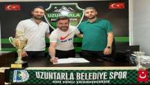 Uzuntarla Belediyespor transferlerine devam ediyor