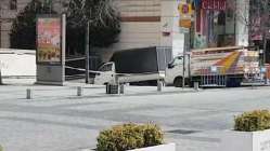 Zeytinburnu'nda "şüpheli çanta" alarmı