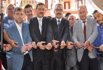 Uğur Okulları Temel Lisesi’nden görkemli açılış