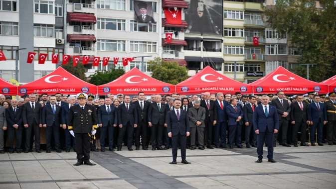 Vali Aktaş, Cumhuriyeti Kutladı