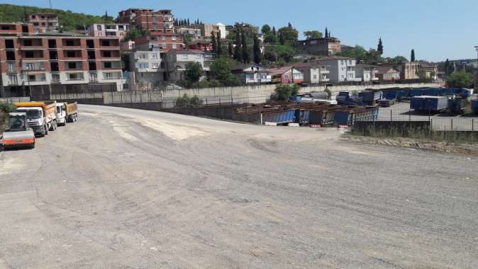 Vatandaş istedi, Dilovası’ndaki Tır Parkı eski güzergâhına alındı.