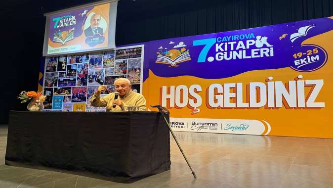 Vehbi Vakkasoğlu, Çayırovalı okurlarıyla bir araya geldi