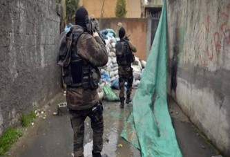 Yaralı asker şehit oldu