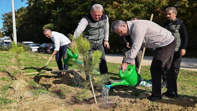 Yıldızlar Yatırım Holding’ten:Fehmi Yıldız Vakfı Hatıra Ormanı