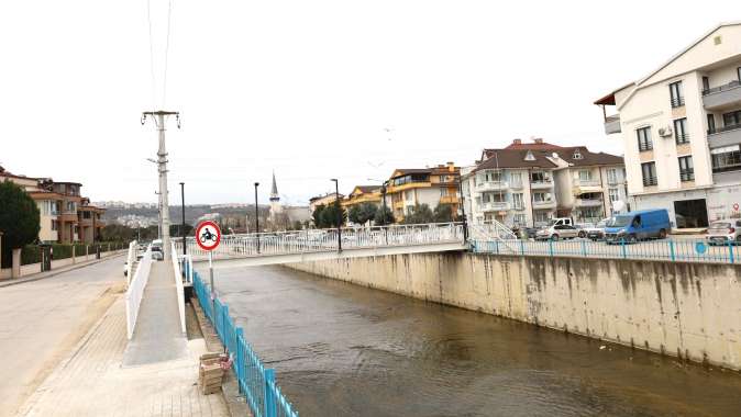 Akarca Yaya Köprüsü’ne engelli rampası