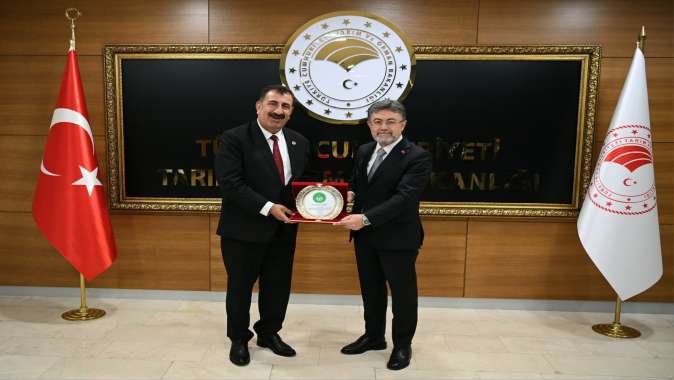 Bakan Yumaklı’dan Üreticilere Önemli Mesajlar