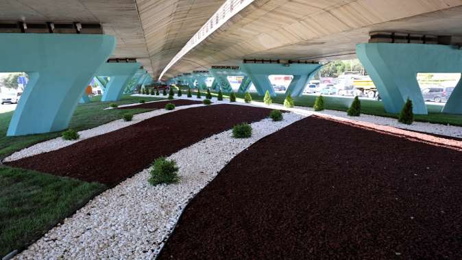 Büyükşehir’den Gebze’ye yeşil dokunuş Büyükşehir’den Gebze’ye yeşil dokunuş