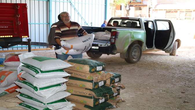 Büyükşehir’den yangın mağduru üreticilere destek