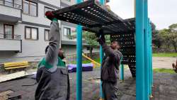 Çayırova’da iki park daha yenileniyor