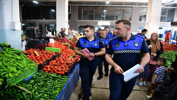 Çayırova Zabıtası’ndan pazar denetimi Çayırova Zabıtası’ndan pazar denetimi