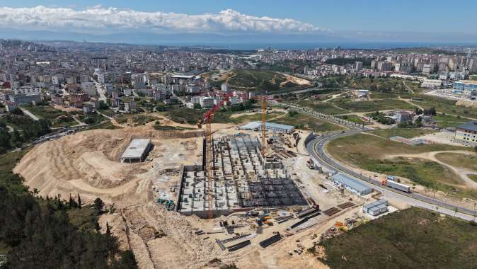 Çiftçi, “Hastanemizin inşaatı hızla devam ediyor” Çiftçi, “Hastanemizin inşaatı hızla devam ediyor”