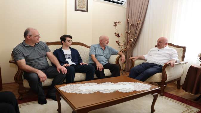 Darıca Belediyesi’nin eğitim desteği meyve vermeye devam ediyor