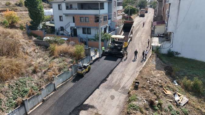 Darıca’da kış öncesi asfalt çalışmaları hızlandı