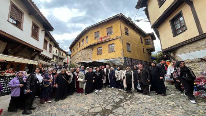DİLOVASI BELEDİYESİ’NDEN GÖNÜLLERE DOKUNAN BURSA GEZİSİ