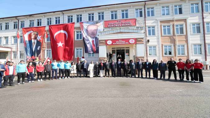 DİLOVASI’NDA 19 MAYIS COŞKUSU YAŞANDI