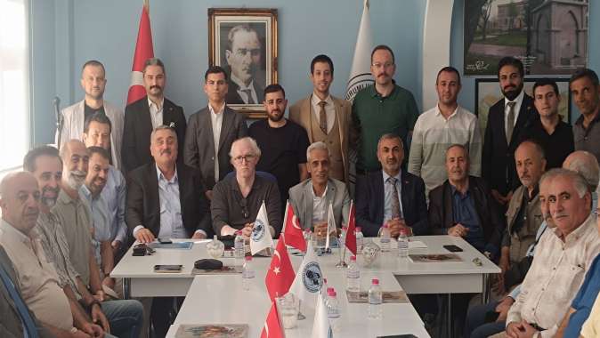 Erzurumlular Vakfı Başkanlığına yeniden Ahmet Önal seçildi