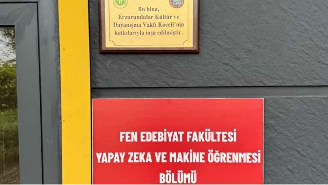 Erzurumlulardan rektöre ziyaret