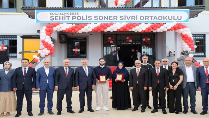 Gebze'de Yeni Eğitim Yılı Başladı Gebze'de Yeni Eğitim Yılı Başladı