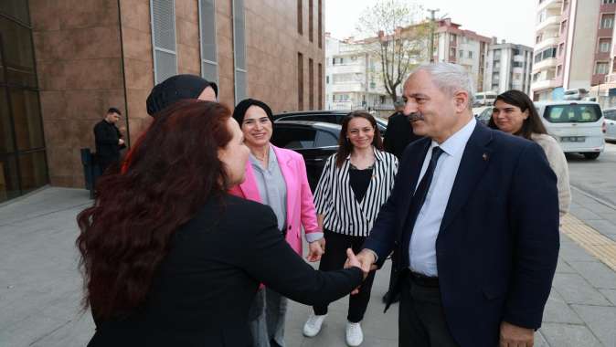 Gebze Belediyesi Kadın Muhtarları Ağırladı Gebze Belediyesi Kadın Muhtarları Ağırladı