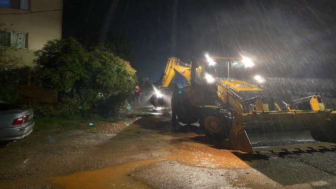 Gebze Belediyesi’nden Sağanak Yağışa Karşı Kapsamlı Mücadele