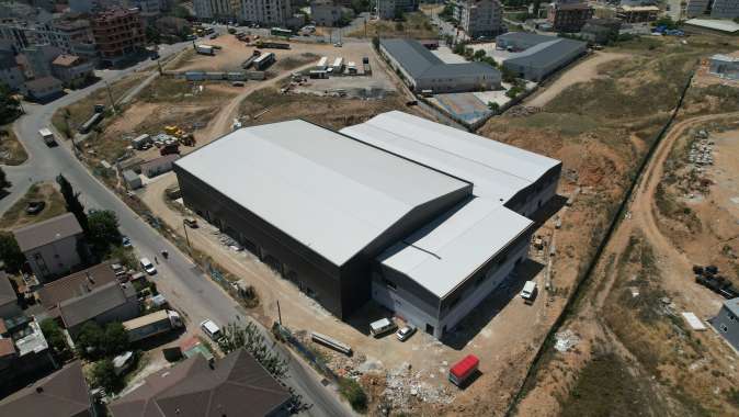 Kapalı Spor Salonu ve Sporcu Fabrikası’nda çalışmalar son sürat