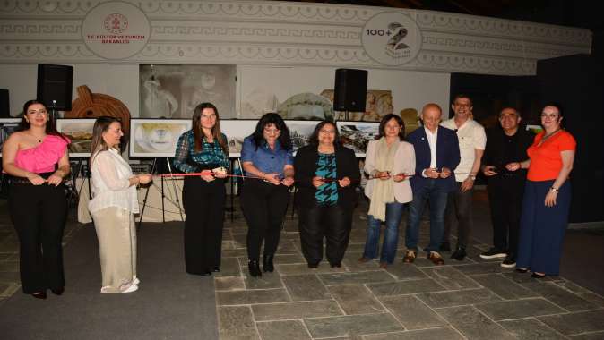 Müzede Sanat Buluşması: “Köprüler” Sergisi