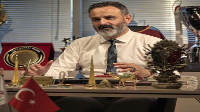 Şener Yılmaz'dan anlamlı bayram mesajı Şener Yılmaz'dan anlamlı bayram mesajı