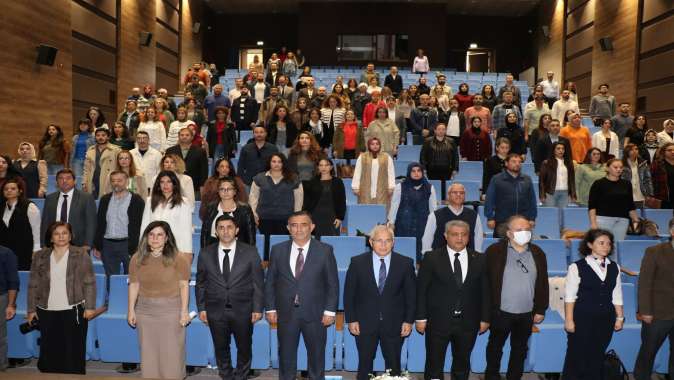 Yapay Zekayı Sınıfa Taşımak Semineri Yapıldı