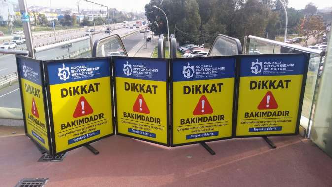 Yürüyen merdivenlere kasım ayı bakımı Yürüyen merdivenlere kasım ayı bakımı